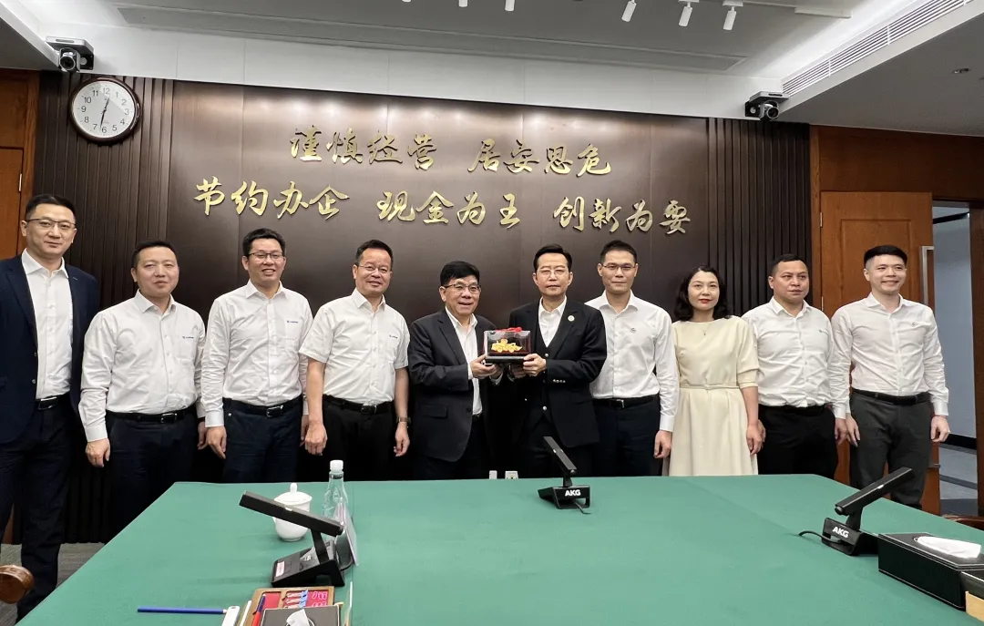 企聞速報(bào) | 柳工與北港集團(tuán)就雙方戰(zhàn)略協(xié)議高質(zhì)量落地進(jìn)行交流座談